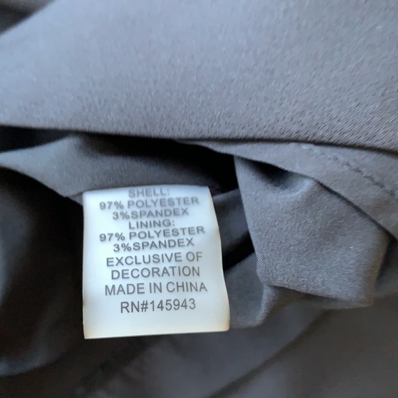 Chelsea &Walker asymmetrical bottom blk mini skirt - Picture 6 of 16